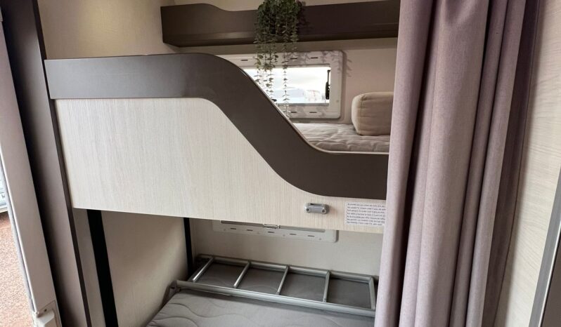 
								CHAUSSON FLASH C656 full									