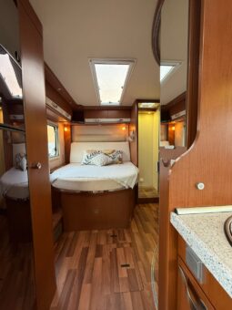 
										HYMER B598 full									